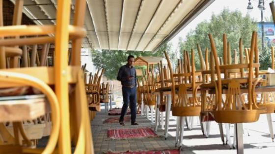 أرباب المقاهي يتوعدون باضراب وطني