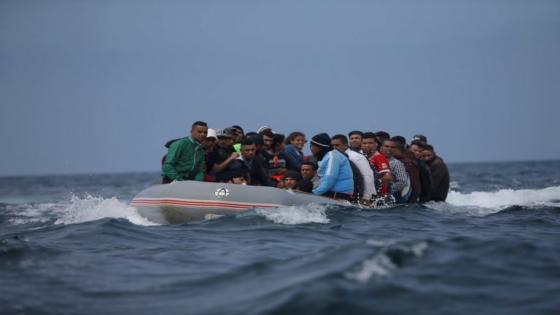 إنقاذ قارب يحمل 58 مهاجر سري بسواحل طانطان