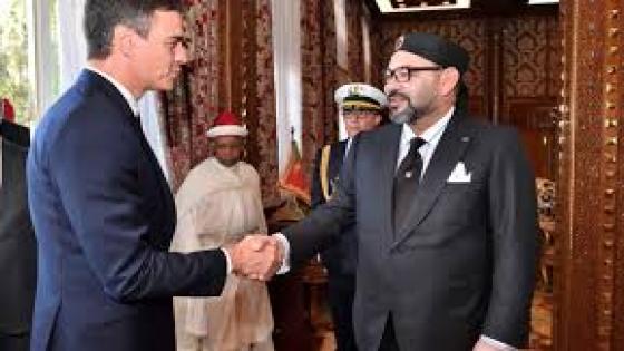 الملك محمد السادس يجري اتصالا هاتفيا مع رئيس الحكومة الاسبانية